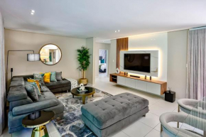 CasaDulce Zimbali- Exquisite 4 bed home with expansive yard and pool
